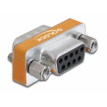 Adaptor Null Modem D-Sub 9 pini T - M, Delock 65255